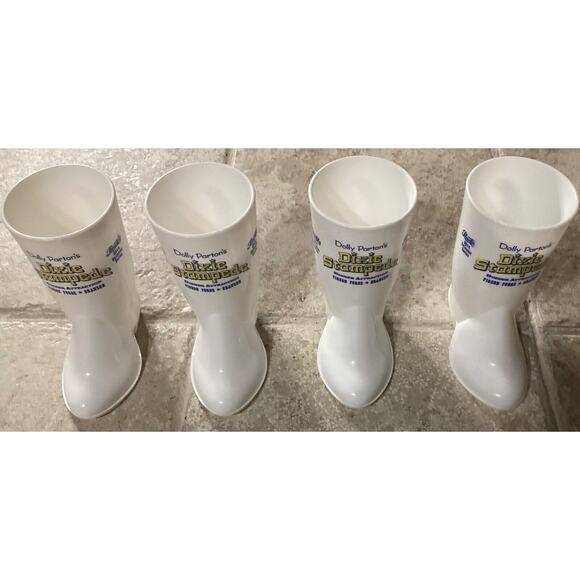 Lot of 4 ~ Dolly Parton Dixie Stampede Pigeon Forge Branson Souvenir Mug Cups - Picture 2 of 10